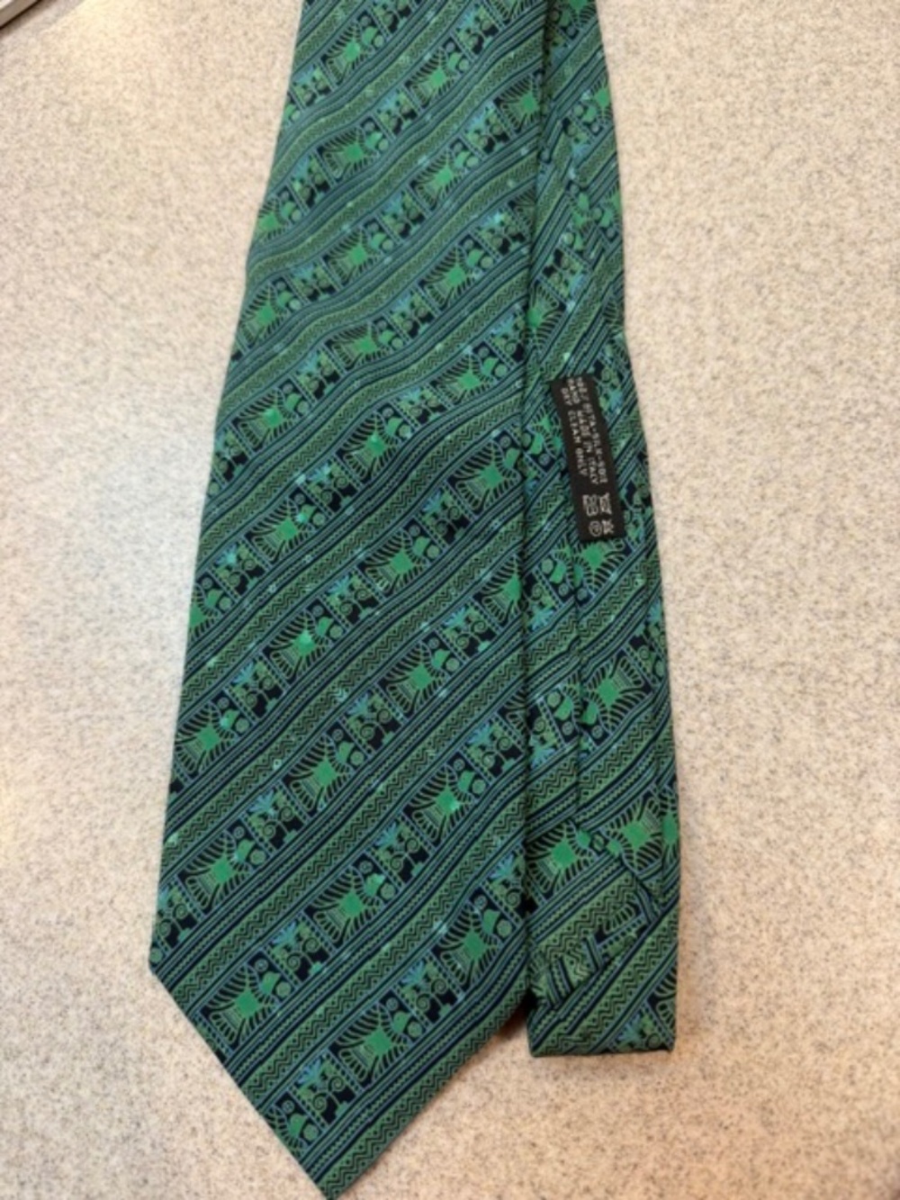 Brioni Men's Green/Blue Geometric Diagonal Striped Silk Luxury Necktie Italy
